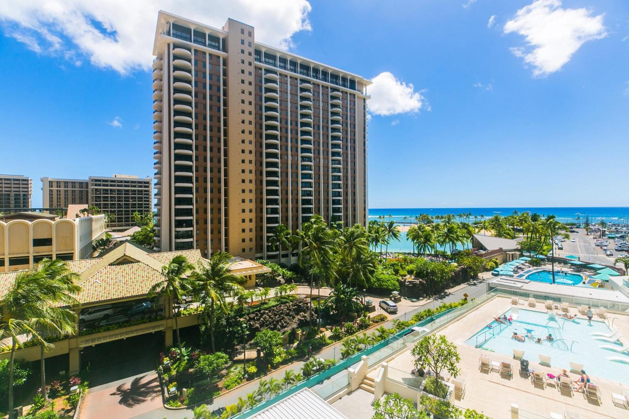 Ilikai Tower One Bedroom Lagoon View Waikiki Condos With Lanai & Free Wifi ホノルル 部屋 写真